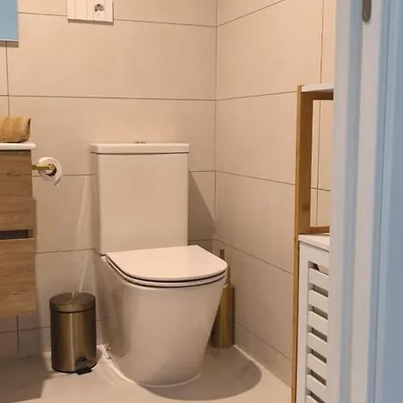 Apartment Modern With Terrace *